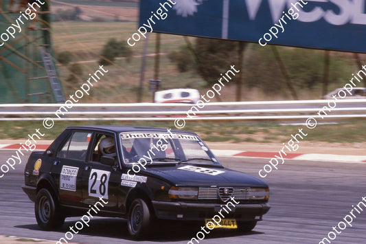 1984 Kya 1000 28 Alan Esterhuizen Koos Roos Alfa Guilietta (Courtesy Roger Swan) (4)