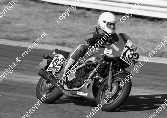 1984 Kya Autm Pirelli 732 Giles Palmer Honda (Colin Watling Photographic) (56)
