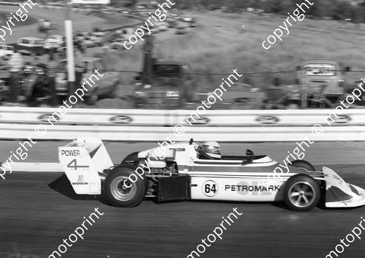 1984 Kya F2 64 Andrew Thompson scan 20x30cm (permission Malcolm Sampson Motorsport Photography)