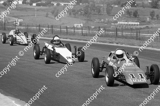 1984 Kya FV 11 Terry Stidworthy ....28 Mario Travaglini Hillside Vee  16 Cliff Wilkinson Wilkie 02 (Colin Watling Photographic) (22)