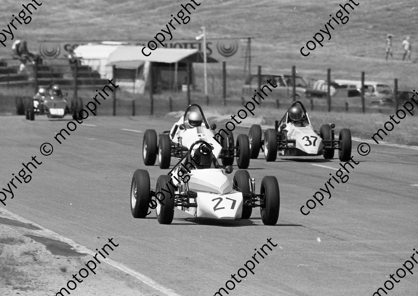 1984 Kya FV 27 Jimmy Dunn Gecko Mk8 37 ...36  Johan Gericke Pegasus (Colin Watling Photographic) (4) (1)