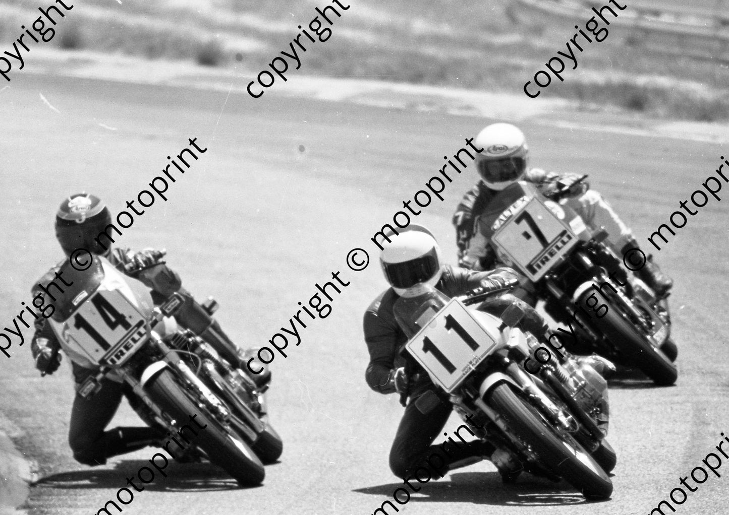 1984 Kya MC 14 Jimmy Rodger SBK Yamaha 11 John Clark Suzuki confirm 7 Dave Petersen Honda (Colin Watling Photographic) (14)