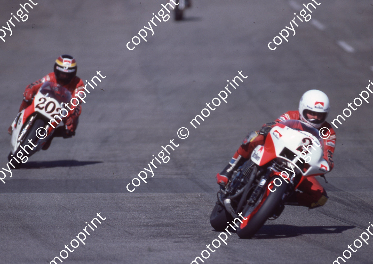 1984 Kya MC 2 Alistair Janczuk Yamaha 202 Jimmy Rodger Yamaha (Colin Watling Photographic) (6)