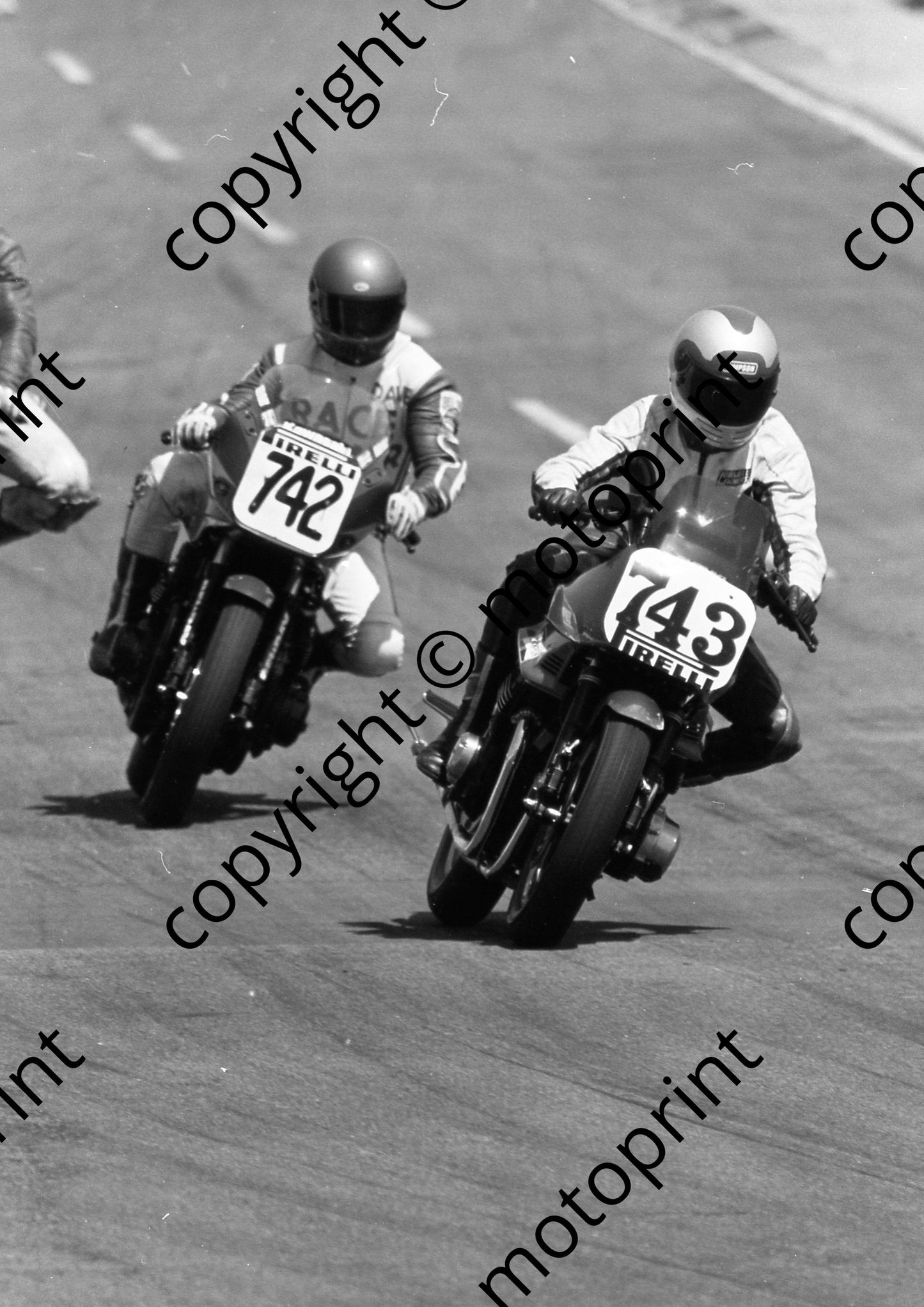 1984 Kya MC 743 Mike Ramsay Suzuki ESD 742 Dave Gaisford Kawasaki ZX (Colin Watling Photographic) (68)