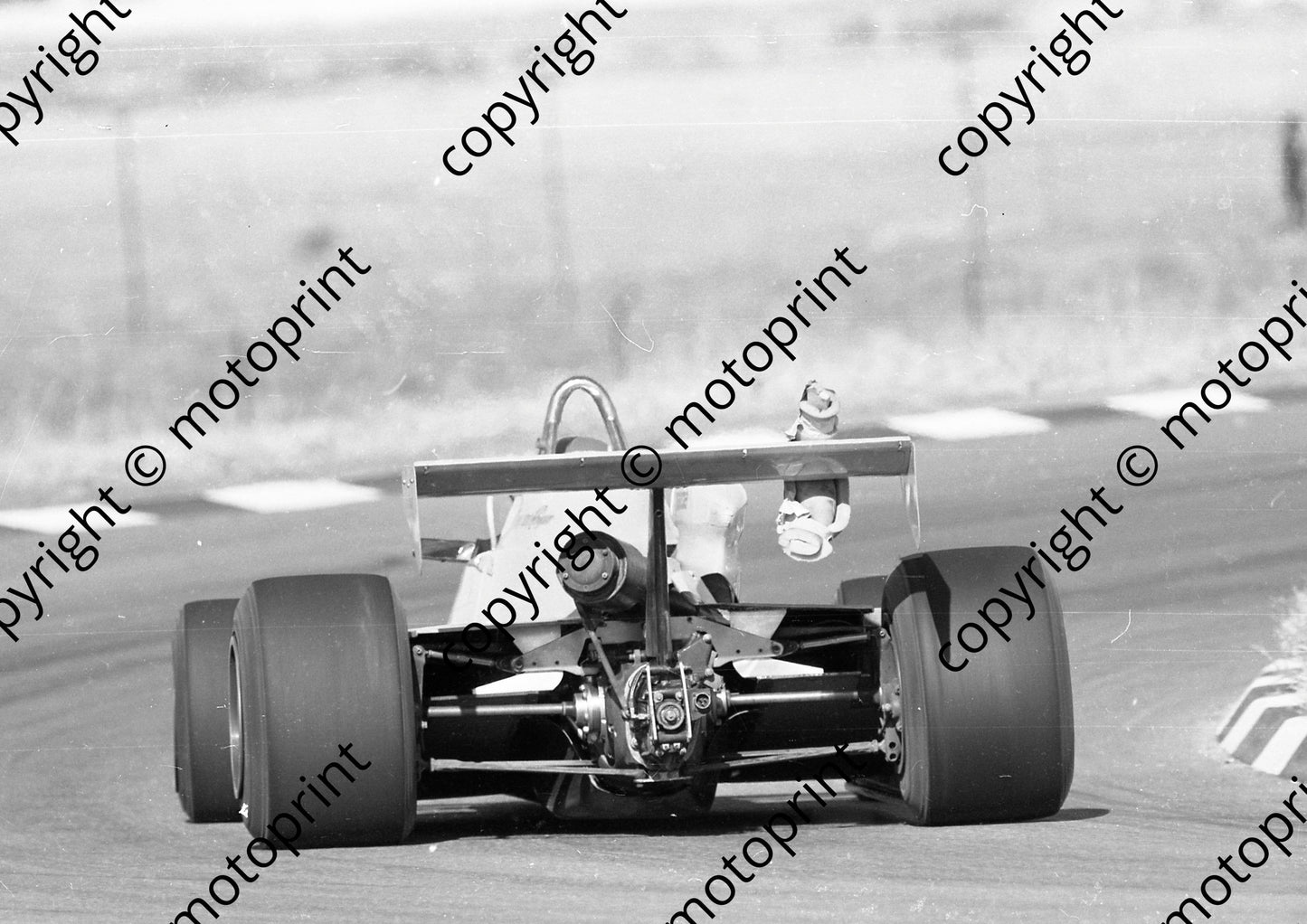 1984 Welkom FA 4 Trevor van Rooyen Maurer NOTE REAR WING 'ATTACHMENT(Colin Watling Photographic) (4)