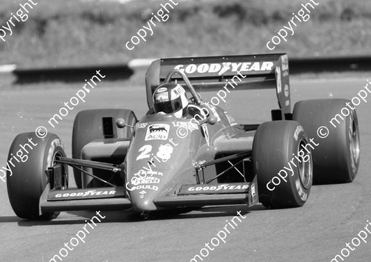 1985 Brands European GP 28 Stefan Johannson Ferrari 156-85 (Colin Watling Photographic) (112)