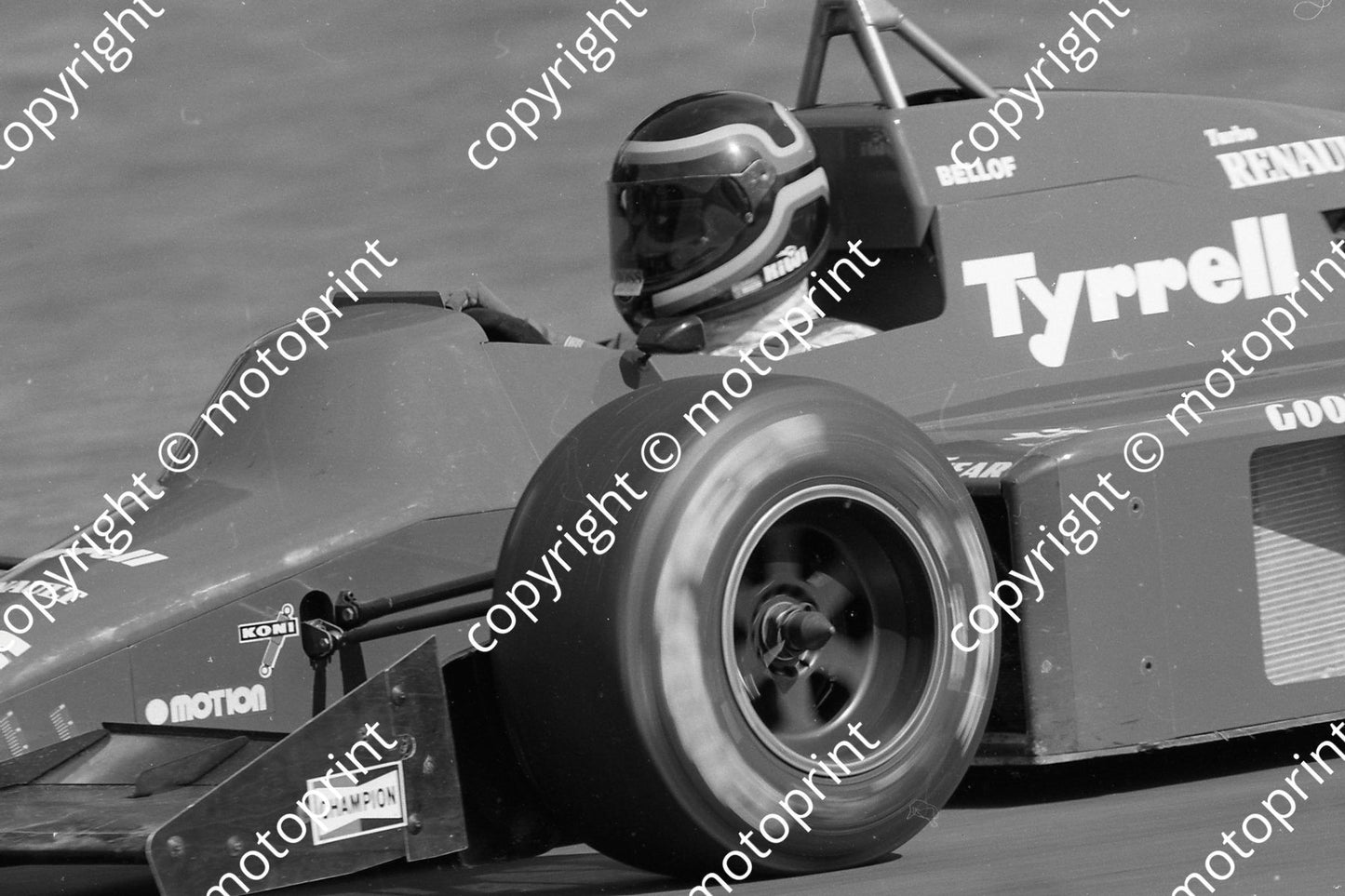 1985 Brands European GP 4 Stefan Bellof Tyrrell 014 (Colin Watling Photographic) (3)