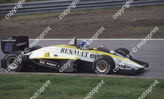 1985 Dutch GP 16 Derek Warwick Renault  RE60B (Colin Watling Photographic) (80)