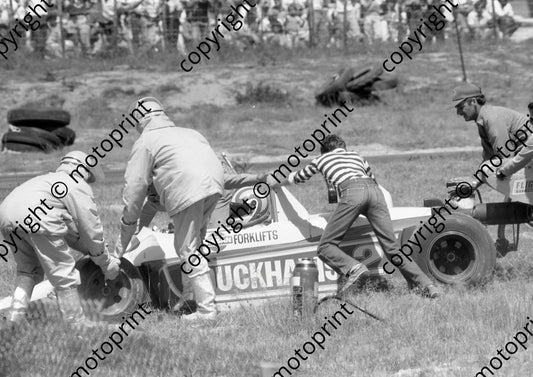 1985 Killarney F2 2 Bernard Tilanus off track (Colin Watling Photographic)39 (42)