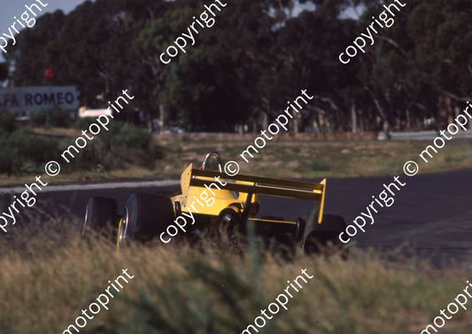1985 Killarney F2 3 Trevor van Rooyen Maurer (Colin Watling Photographic) (2)