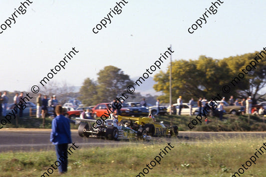 1985 Killarney F2 Sept 3 Trevor van Rooyen Maurer MM82 5 Wayne Taylor Lant (courtesy Roger Swan) (1)