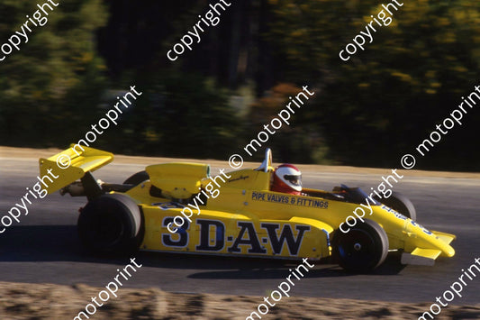 1985 Killarney F2 Sept 3 Trevor van Rooyen Maurer MM82 (courtesy Roger Swan) (2)