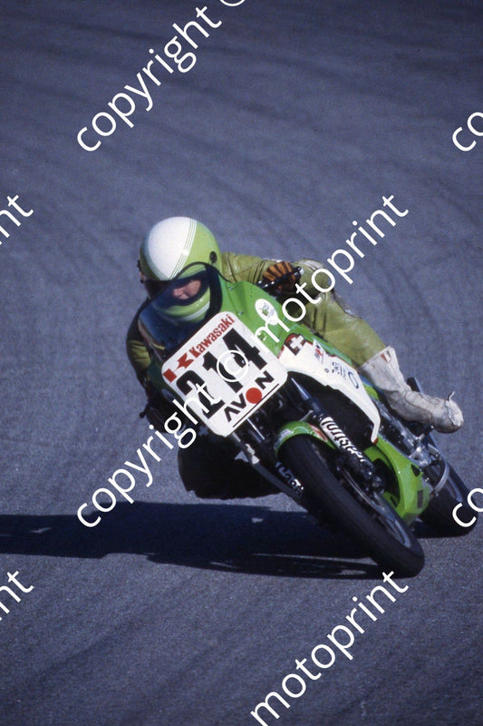 1985 Kya Avon MC June club 214 Gary Thomas Kawasaki KR250  (courtesy Roger Swan) (8)