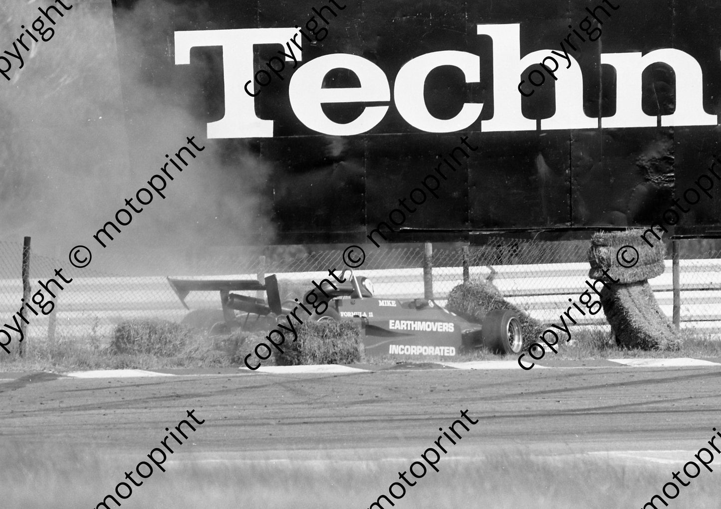 1985 Kya FA 12 Mike Needell March 822 Ferris on front wing end plate (Colin Watling Photographic) (63)