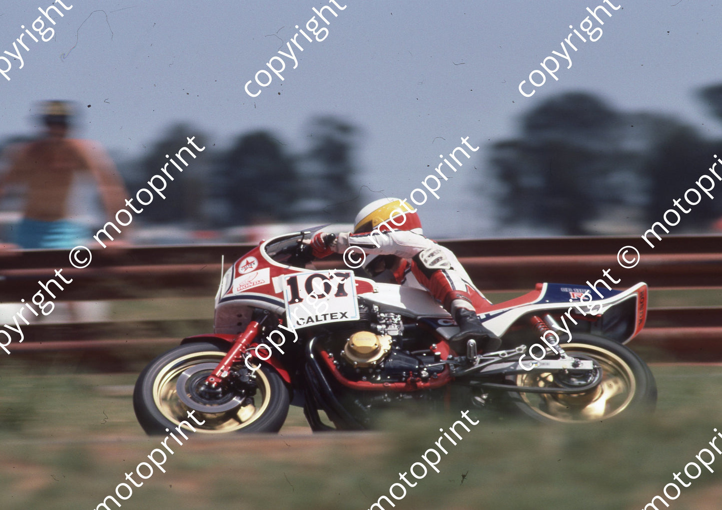 1985 Kya MC 107 Dave Petersen Suzuki Katana (Colin Watling Photographic) 322 (35) - Copy