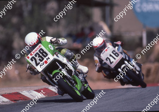 1985 Kya MC 238 Jamie Thomas Kawasaki KR250R 216 Gavin Ramsay Suzuki RG250W (Colin Watling Photographic) 322 (34) - Copy