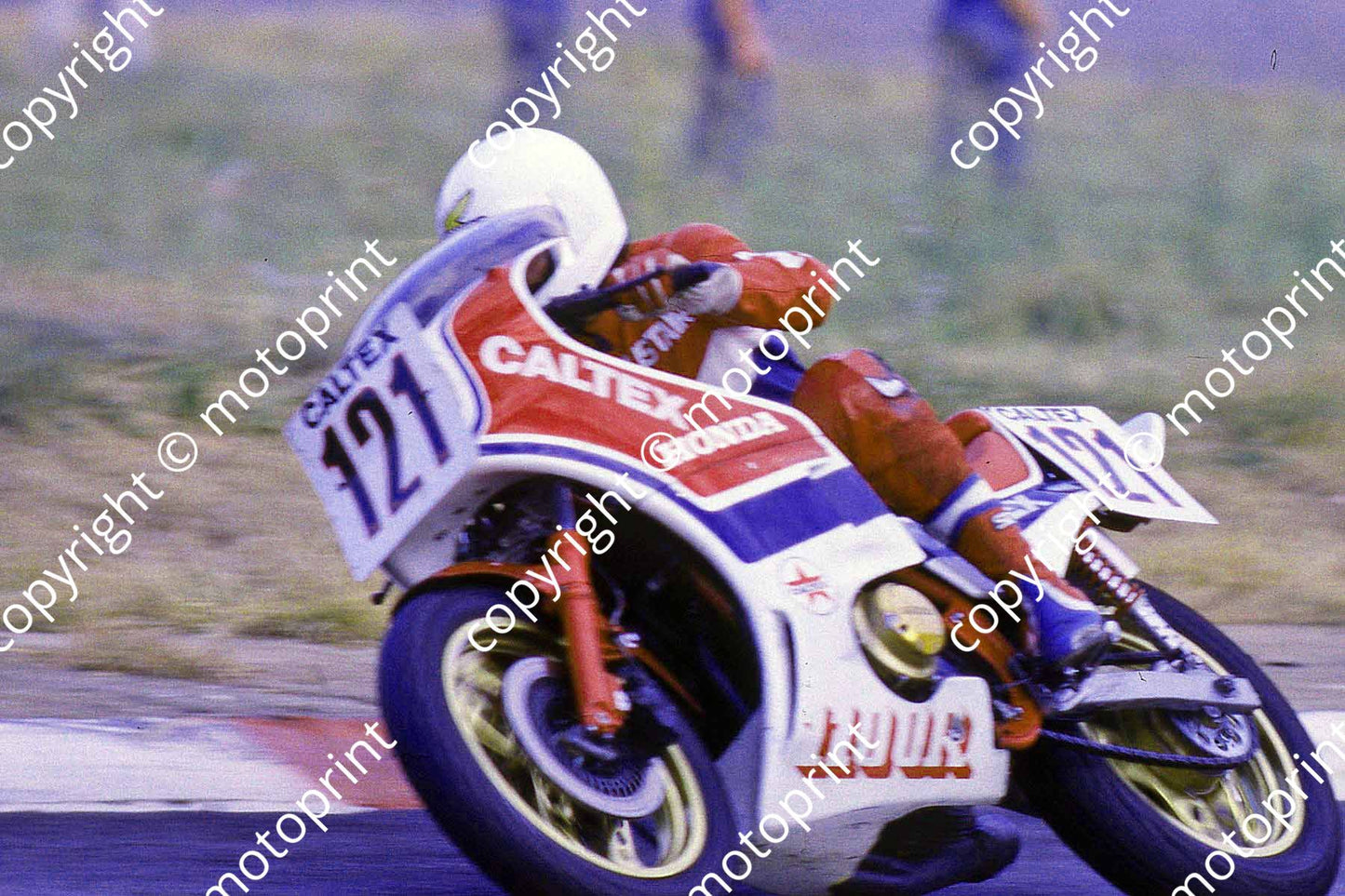 1985 Kya MC Beeld 121 Alastair Janczuk Honda VF1000RD  (courtesy Roger Swan) 704