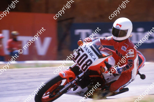 1985 Kya MC Oggi Jan 508 Jean D_ Assonville Yamaha RD350L (courtesy Roger Swan) (4)