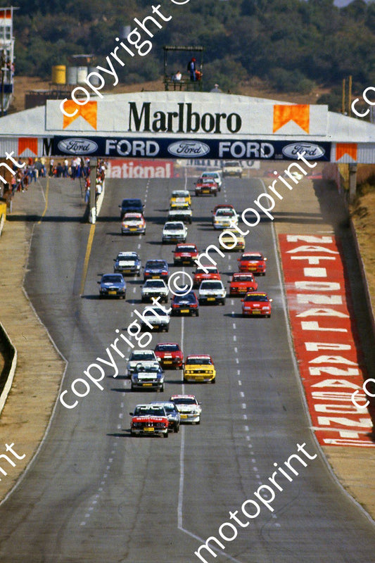 1985 Kya Stannic 1st lap  (courtesy Roger Swan)091