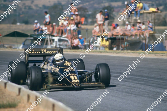1985 SA GP 11 Elio de Angelis Lotus 97T (courtesy Roger Swan) (5)