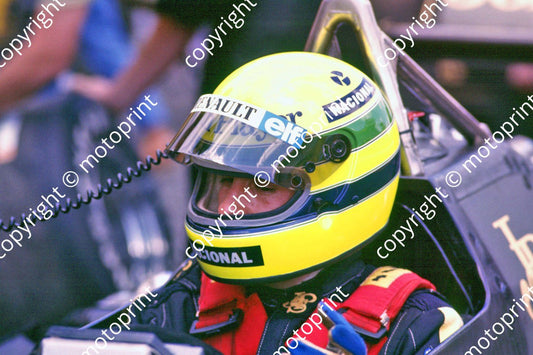 1985 SA GP 12 Ayrton Senna ready (courtesy Roger Swan)  (91)