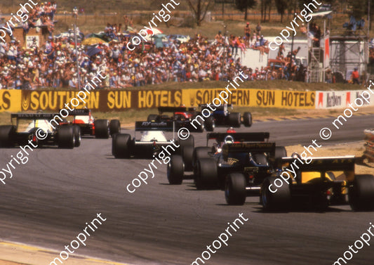 1985 SA GP 1st lap Crowthorne  (Colin Watling Photographic) (47)