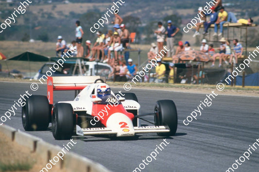 1985 SA GP 2 Alain Prost McLaren MP4-2B (courtesy Roger Swan) (6)