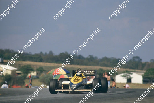 1985 SA GP 6 Keke Rosberg Williams FW10 (courtesy Roger Swan) (5)