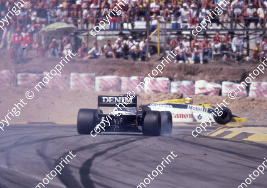 1985 SA GP 6 Keke Rosberg Williams Honda FW10 lap10 Crowthorne (Colin Watling Photographic) (17)
