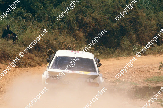 1985 Safari 18 Erwin Weber, Gunter Wanger Opel Manta 400 (courtesy Roger Swan) (4)