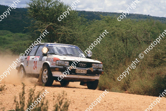 1985 Safari 24 (courtesy Roger Swan) (353)