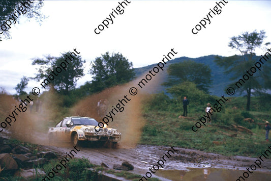 1985 Safari 2 Rauno Aaltonen, Lofty Drews Opel Manta 400 (courtesy Roger Swan) (5)