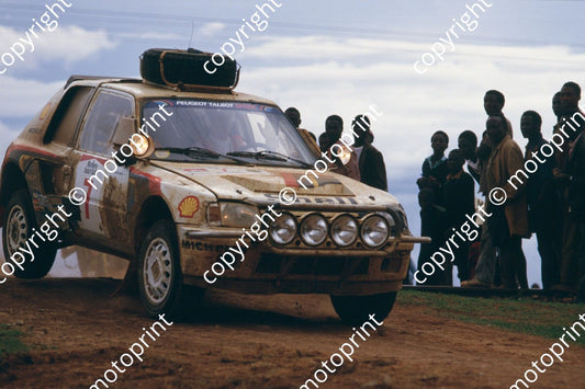 1985 Safari 7 Ari Vatanen, Terry Harryman Peugeot 205 Turbo (courtesy Roger Swan) (9)