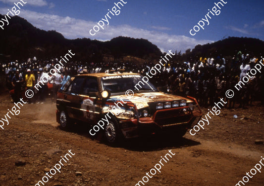 1985 Safari 8 Attilio Bettega, Maurizio Perissinot Lancia  (RSwan) (14)