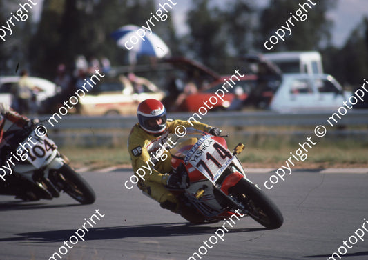1985 Welkom MC 714 Glenn Williams Yamaha RZ500 (Colin Watling Photographic) (2)