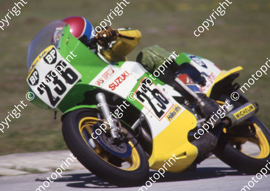 1986 Aldo MC 236 Robert Coutts Suzuki RG250 (Colin Watling Photographic) (18)