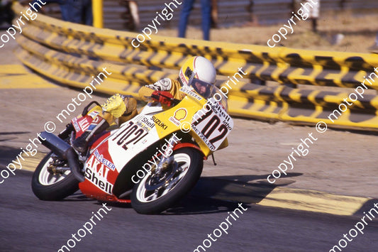 1986 Kya MC Oggi 702 Wayne Heasman Suzuki GSX750 (courtesy Roger Swan) (1)