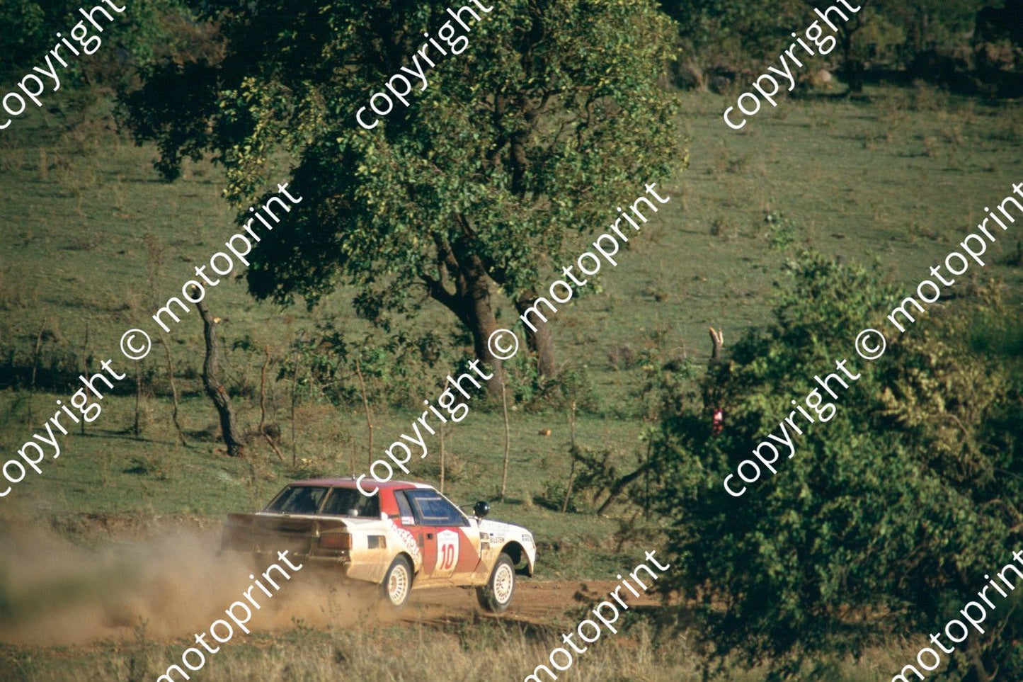 1986 Safari 10 Lars-Erik Torph, Hans Thorszelius Celica Twincam Turbo (RSwan) (31)