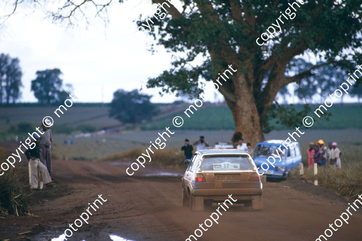 1986 Safari 17 Kenneth Eriksson, Peter Diekmann Golf GTi (courtesy Roger Swan) (1)