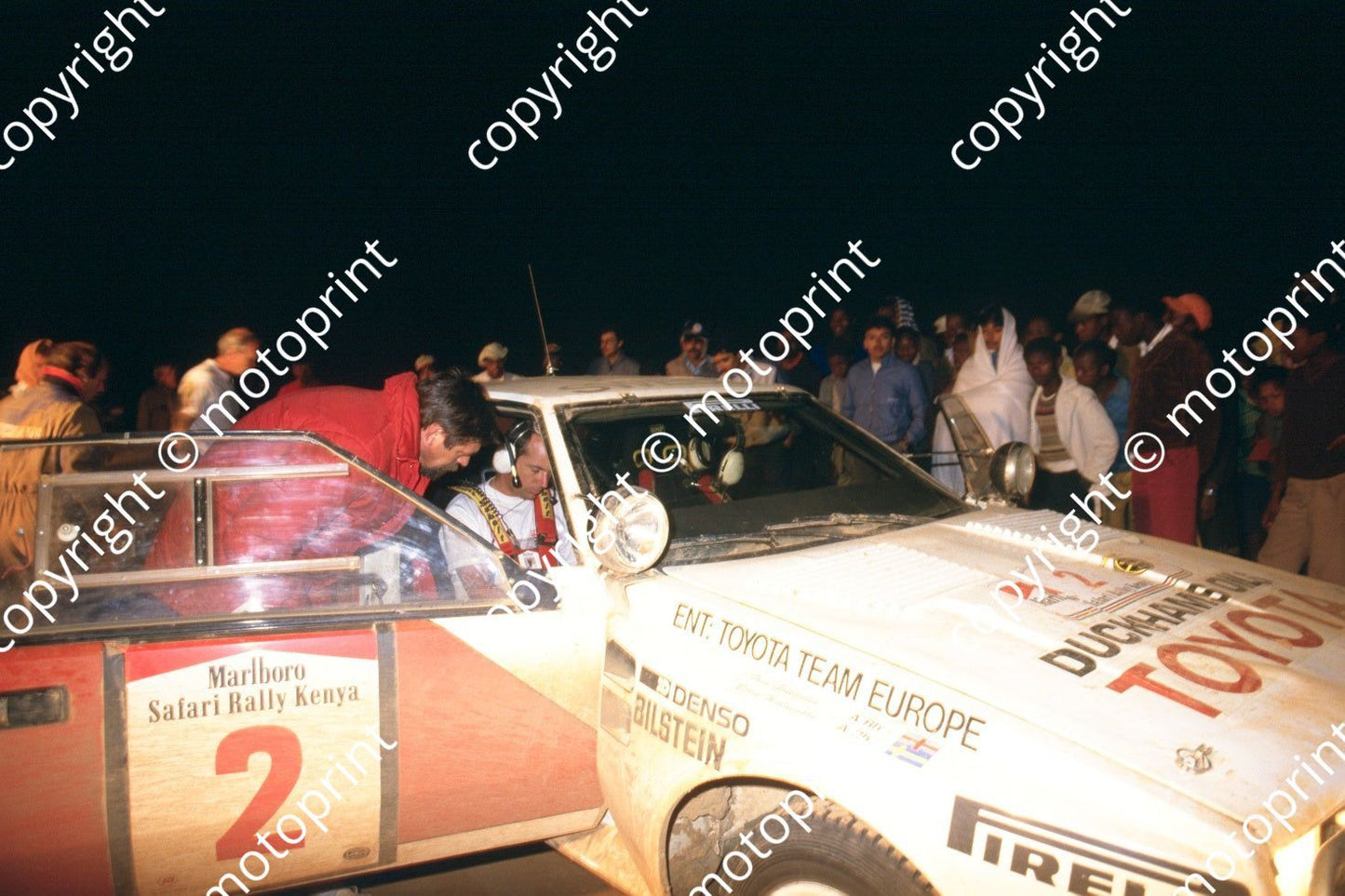 1986 Safari 2 Bjorn Waldegard, Fred Gallagher Celica Twincam night (RSwan) (12)
