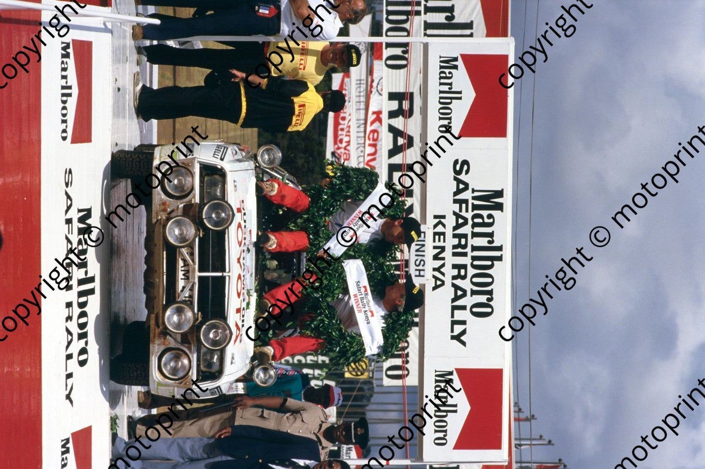 1986 Safari 2 winners Fred Gallagher, Bjorn Waldegard rostrum (courtesy Roger Swan) (475)