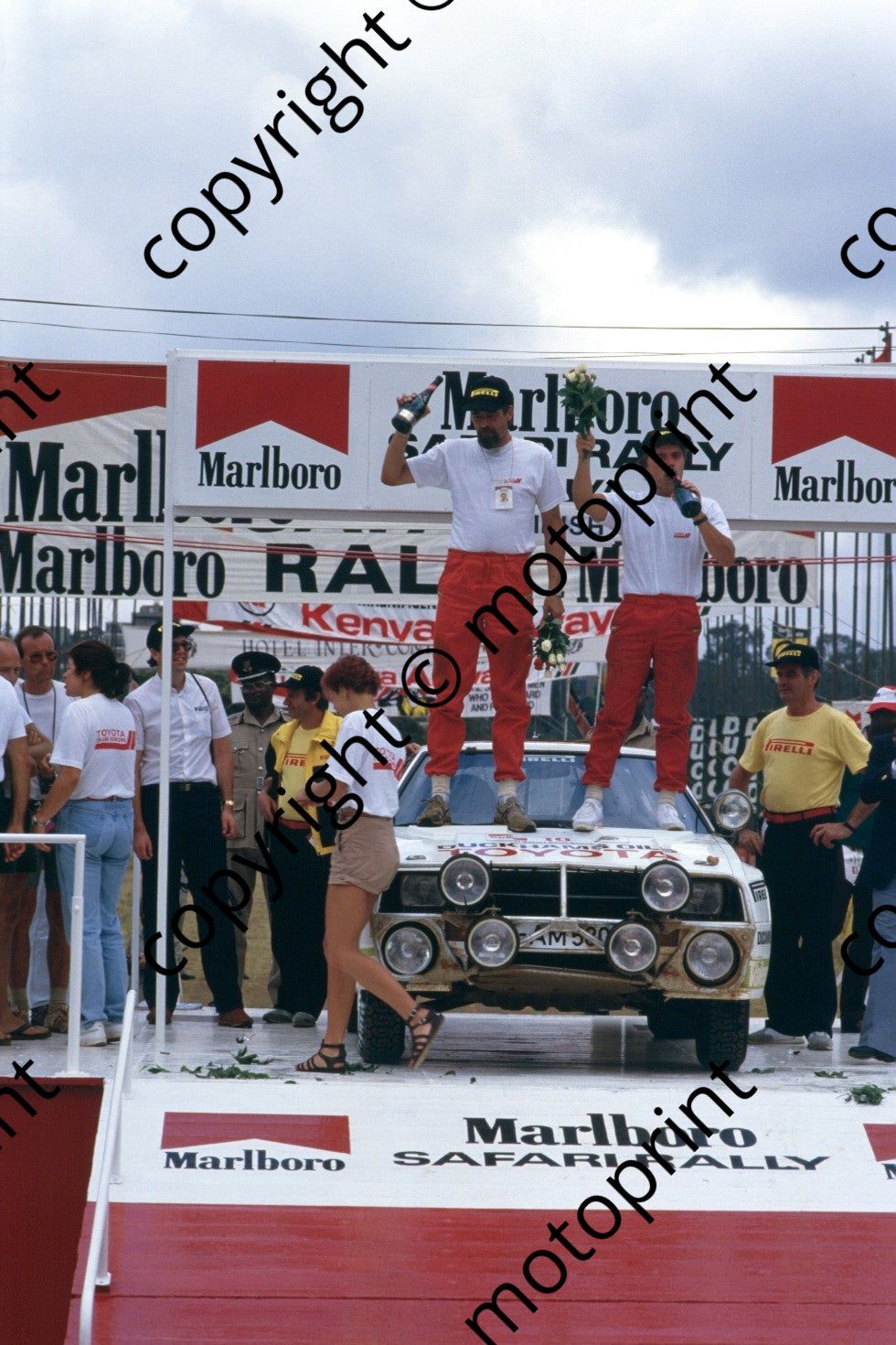 1986 Safari 2 winners Fred Gallagher, Bjorn Waldegard rostrum (courtesy Roger Swan) (488)