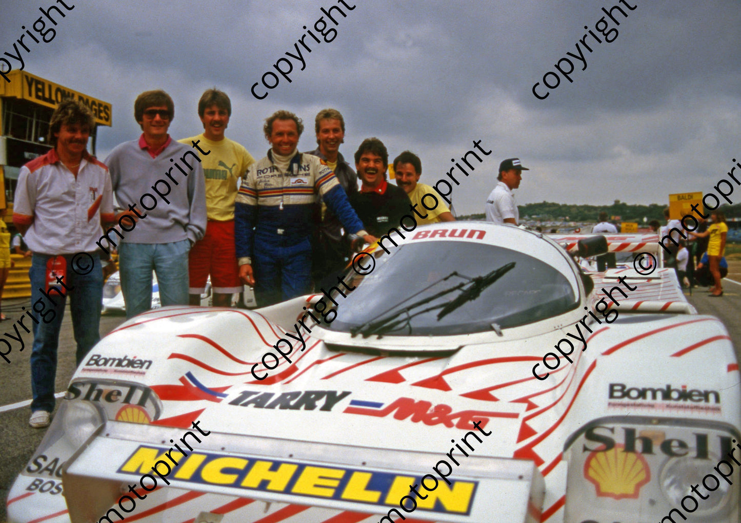 1986 Sun 500 19 Thierry Boutsen blue casual, Jochen Mass Porsche 962C (courtesy Roger Swan) (3)