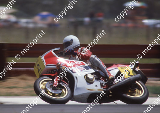 1986 Welkom 3 hr MC 2 Honda NOTE EXHAUST BURN THRU FAIRING (Colin Watling Photographic) (87)