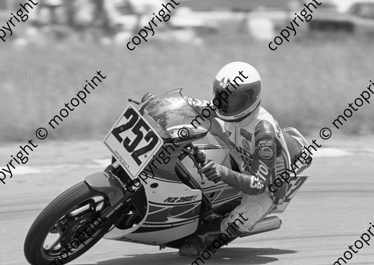 1986 Welkom MC 252 Richard Emond Yamaha RZ250R PER ENTRY WOOLLEY ON LEATHERS(Colin Watling Photographic) (37)