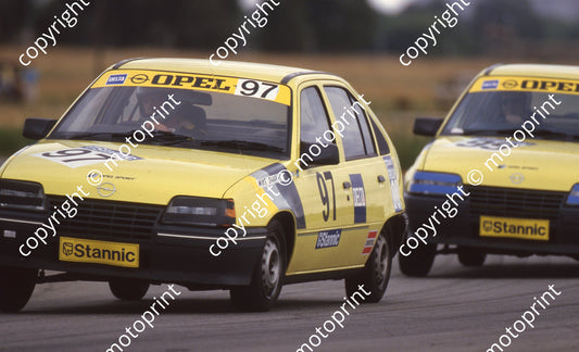 1987 Aldo Stannic 97 Michael Sapiro Kadett check(Colin Watling Photographic) (4)