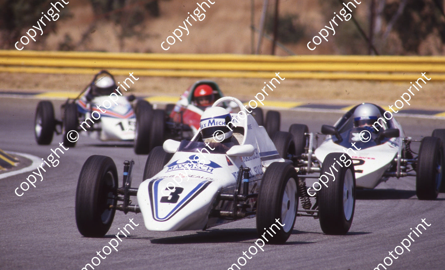 1987 Kya FV 3 Mike Frankle Harrier MP82 (Colin Watling Photographic) (15)