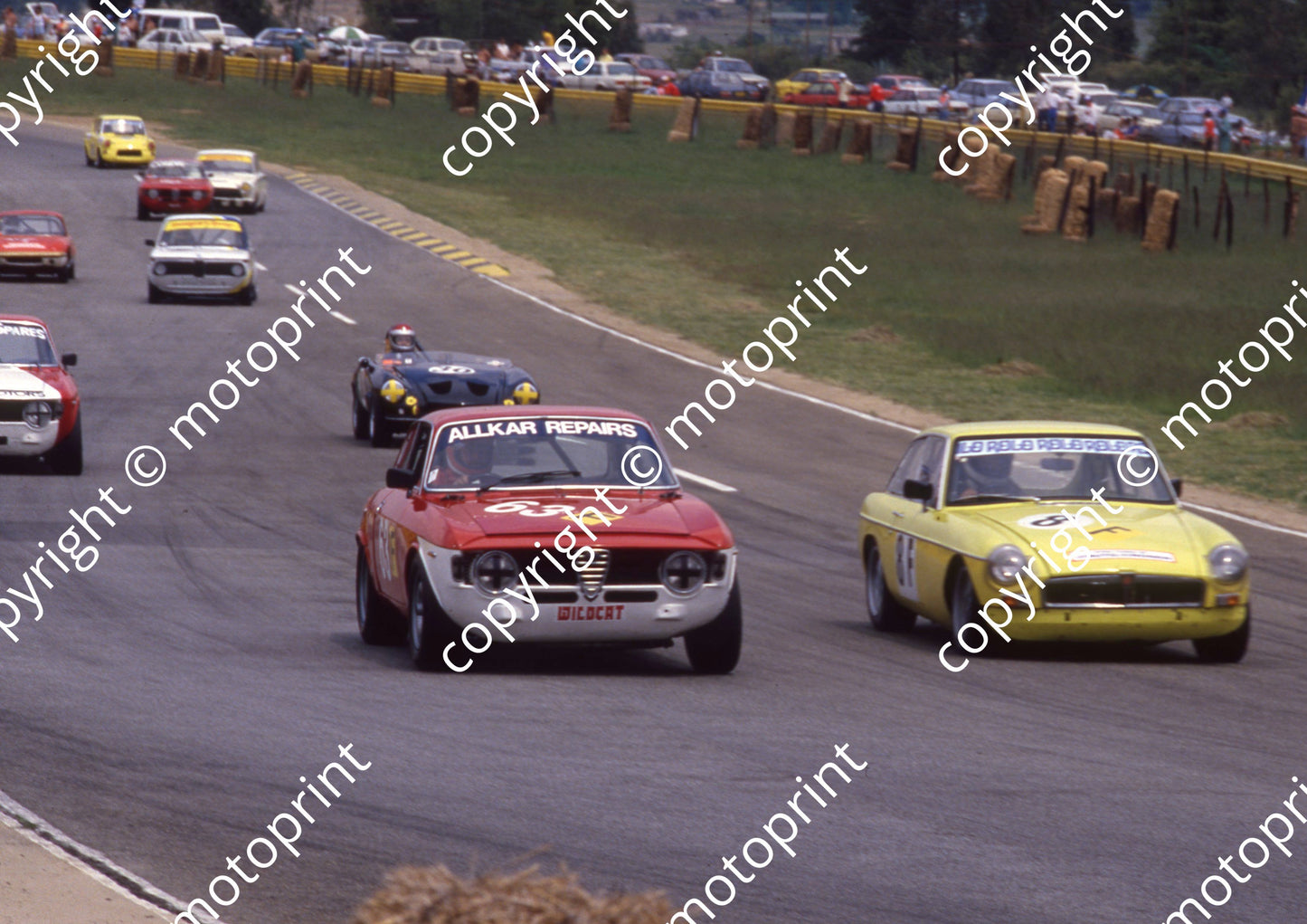 1987 Kya Oct Club 63 Peter Landman Alfa, 8 Roger Pearce MGB GT(R Swan) (1)