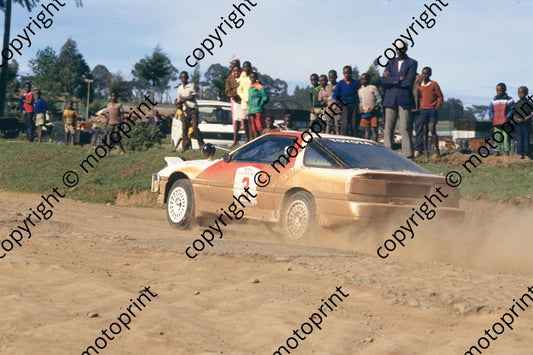 1987 Safari 3 Bjorn Waldegard, Fred Gallagher Toyota Supra (courtesy Roger Swan) (98)