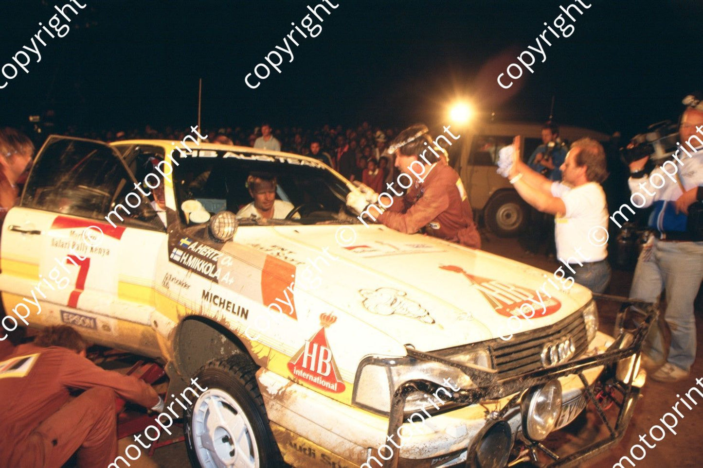 1987 Safari 7 Hannu Mikkola, Arne Hertz Audi 200 Quattro night(RSwan) (16)